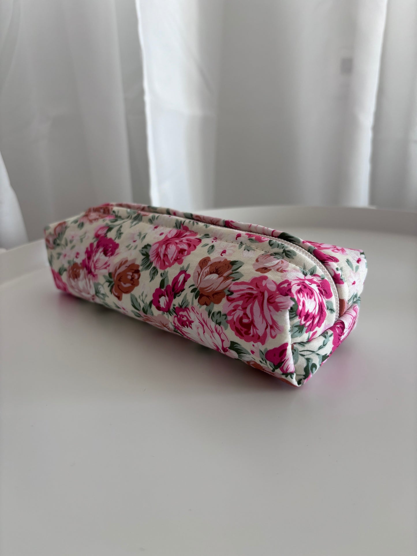 Roses for you pencil case