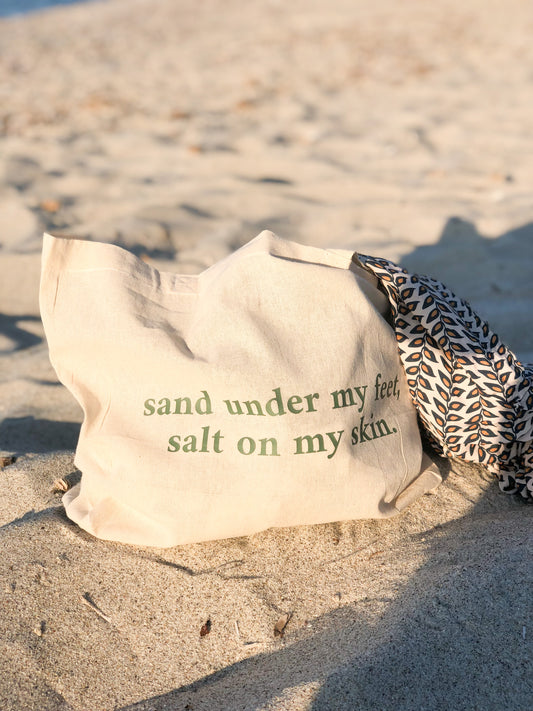 Sand under my feet Tote bag